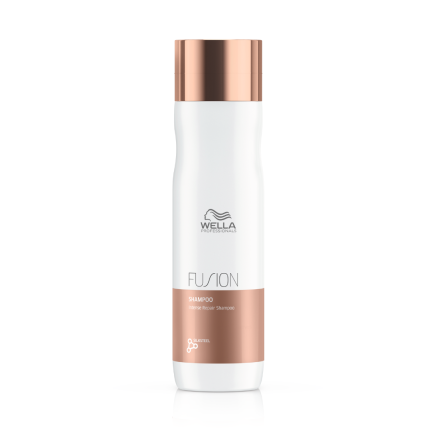 Shampoo Reparador para Cabello Dañado Wella Fusion 250ml